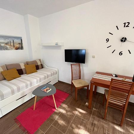 Studio Apartman San 3 Ližnjan エクステリア 写真
